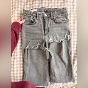 Zara Gray Distressed Women Jeans